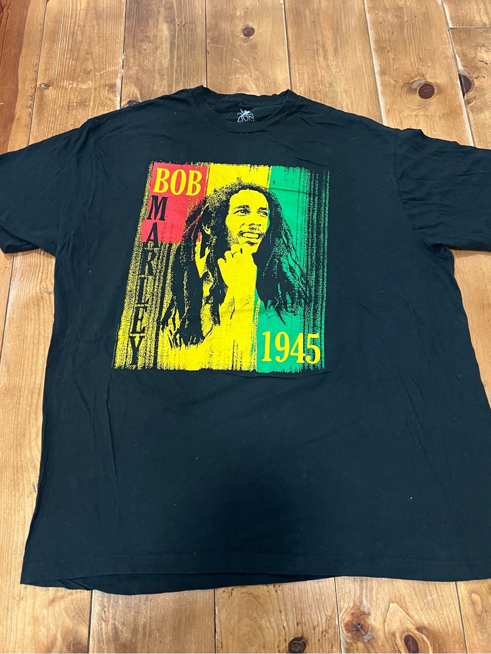 Zion Rootswear Black Short-Sleeve Bob Marley Tee with Red, Yellow & Green Print